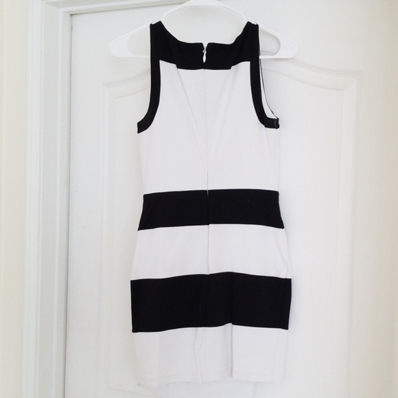 Bebe Cokorblock Dress - Picture 3 of 3